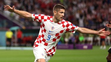 Croacia remontó y se impone por 2 a 1.