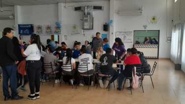 El peronismo que rechaza un acuerdo con el oficialismo provincial organiza la estrategia para sostener al Frente de Todos.