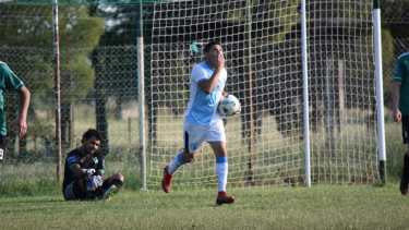 Henry Sáez marcó el camino de la victoria para La Amistad en Algarrobo. (Foto: Jorge Tanos)