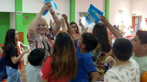 Fiebre mundialista en Los Menucos: sorteos y regalos para alentar a la Selección Argentina