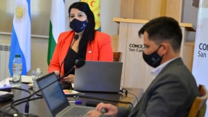 Quejas por obras inconclusas de gas y agua generaron tensión en el Concejo de Bariloche