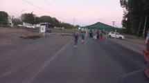 Imagen de Levantaron el corte de Ruta 7 en San Patricio del Chañar: denunciaban a una jefa del hospital