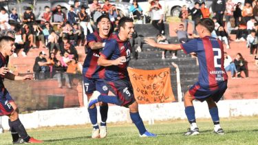 El Carcelero ganó en La Adela y lleva puntaje ideal. (Foto: Jorge Tanos)
