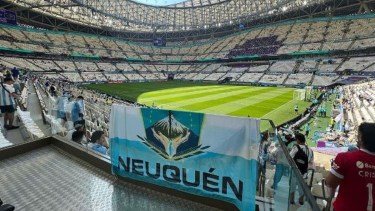 Una cuenta de instagram sigue a las banderas neuquinas por Qatar. Foto: https://www.instagram.com/neuquen_a_qatar_2022