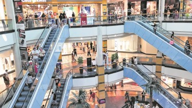 La mayoría de quienes cruzan por Cardenal Samoré optan por hacer compras en el día en Osorno, a 118 kilómetros del paso. Foto: gentileza