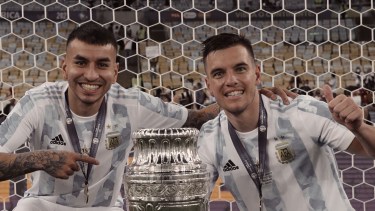 Ángel Correa y Giovani Lo Celso fueron campeones de América pero no podrán estar en Qatar, uno por decisión táctica y el otro por lesión. 