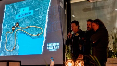La presentación del recorrido de la travesía organizada por la empresa privada. 