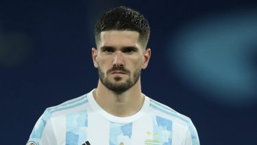 Las redes volvieron a cargar contra Rodrigo De Paul, no se sabe si por cábala o por su rendimiento.-