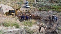 Imagen de Corte sobre un derivador en la Ruta 22, por la rotura de un caño: empezó la excavación