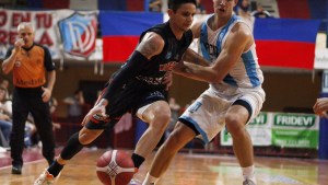 Depo Viedma bajó al puntero en la Liga Argentina de Básquet