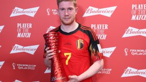 La honestidad de De Bruyne: «no sé por qué me dieron el premio a mejor jugador»