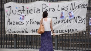 Abusos en el Jardín 31: el profesor imputado sigue con preventiva y son 100 las denuncias