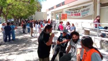 Asspur cumple el primer día del paro de 48 horas con alta adhesión en Viedma