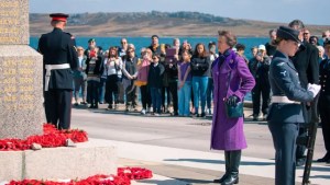 Fuerte queja de la Cancillería argentina por la presencia de la princesa Ana en las Islas Malvinas