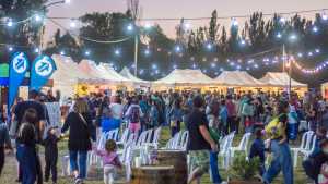 A abrigarse para el primer día del Festival de la Sidra en Roca: bajan las temperaturas ¿y sigue el viento?