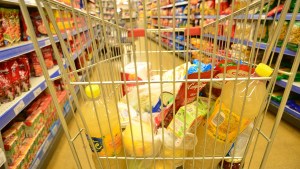 Inflación de marzo: estiman que llegó al 7,5%, en la previa del informe del Indec