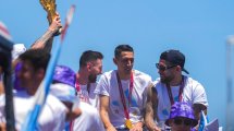 Imagen de Ángel Di María volvió a su casa en Rosario como campeón del Mundo