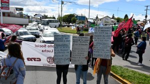 Martes con reclamos gremiales y caos en el tránsito en Bariloche
