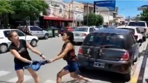 El video de un ataque con cuchillo en Neuquén que se volvió viral 