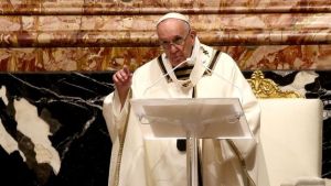 En su mensaje de Navidad, el Papa pidió el cese de la Guerra en Ucrania e instó a «acallar armas»