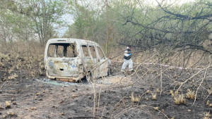 Hallaron dos cuerpos calcinados en un auto en Guernica: investigan la identidad de las víctimas