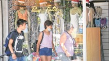 Imagen de Feriado Nacional: el comercio trabaja normal en Neuquén  