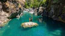 Imagen de Así es El Paraíso: cómo llegar al increíble pozón del río Azul a 10 km de El Bolsón