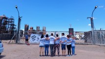 Imagen de Hubo caravana para reclamar justicia tras la explosión en la refinería NAO de Plaza Huincul