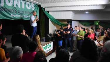 Una vecina solidaria y una comerciante encabezan la lista de concejales de JSRN en Roca