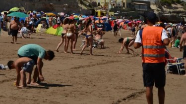 Serán distribuidos en diversos puntos turísticos, centrando la mayor cantidad en Las Grutas y Bariloche. Foto Archivo
