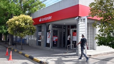 Paro bancario: Trabajo dictó la conciliación obligatoria. Foto: Marcelo Ochoa.