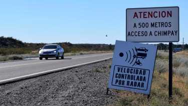 Alguna de las advertencias del radar en Chimpay, que no está autorizado.