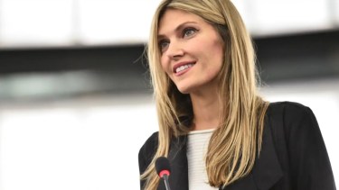La vicepresidenta del Europarlamento, Eva Kaili, fue detenida con  "bolsas de dinero escondido" indicaron los medios locales.-