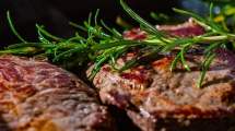 Imagen de «Un corte de carne de Cholila bien grillado…» es lo más, desafía la joven cocinera Almendra Bonansea