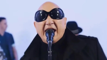 Guillermo Novelis, el líder de La Mosca, contó cómo se gestó el hit argentino "Muchachos..." 