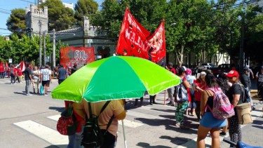 Después del fin de semana largo de carnaval, las organizaciones sociales iniciarán un plan de lucha de más de un mes. (Foto archivo Yamil Regules).-