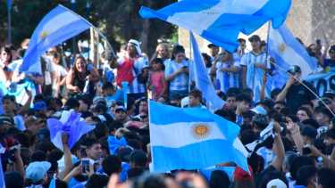 Algunas calles aledañas al monumento a San Martín estarán cortadas después del partido de Argentina- Foto: Yamil Regules.