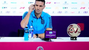 Scaloni dará conferencia de prensa mientras define el equipo para la final