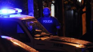 Una mujer se encuentra grave tras ser golpeada con una llave francesa: buscan a su hijo por el ataque