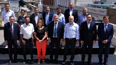 La decisión fue tomada hoy en una reunión de la mesa nacional de la coalición opositora. 
