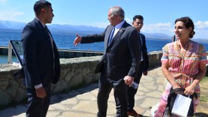 La anécdota de Obama, la pasión por el chocolate y el guiño al turismo en Bariloche