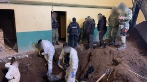 Horror en México: hallaron 42 bolsas con restos humanos debajo de una pista de baile