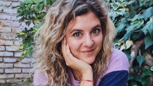 «Mamá quería que fuera Miss Universo», la primera (y liberadora) novela de la reginense Carla Rojkind