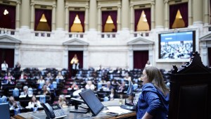 Moreau invitó a un diálogo político amplio para el período 2023 en la Cámara de Diputados