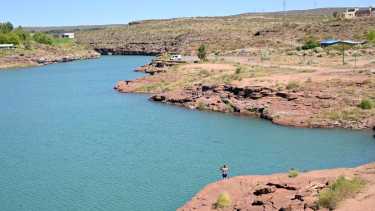 Villa el Chocón, el destino ideal para pasarel verano  cerca de Neuquén capital. Foto: Flor Salto

