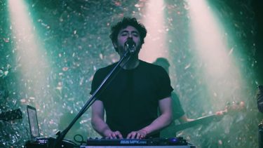 Bajo el paraguas de la electrónica,  la música de Gabriel Luch oscila entre el rock, el pop, el funk y cierta apertura al lo-fi urbano. (Foto: Sergio López/Prensa Gabriel Luch)