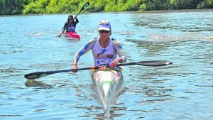 Regata del río Negro: Salinas y Collueque arrasan en el K1 y los juniors defienden su corona