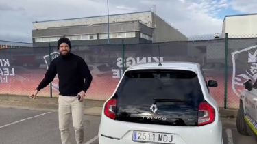 Gerard Piqué llegó en un Twingo a una nueva jornada de la Kings League. 