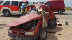 Una mujer de Roca murió en un choque sobre la Ruta 22 cerca de Arroyito