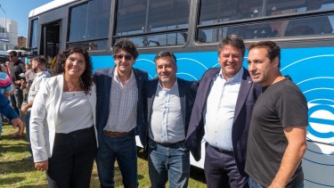 El UNE formó parte de la presentación oficial del nuevo transporte urbano en Neuquén (gentileza)